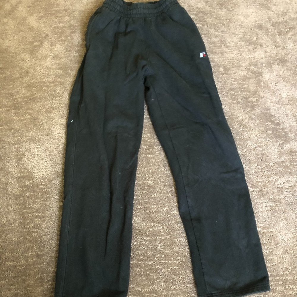 black sweatpants
